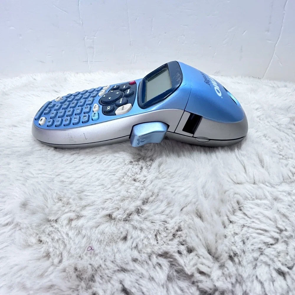 DYMO LetraTag Electronic Label Maker with QWERTY Keyboard‎ Blue Silver